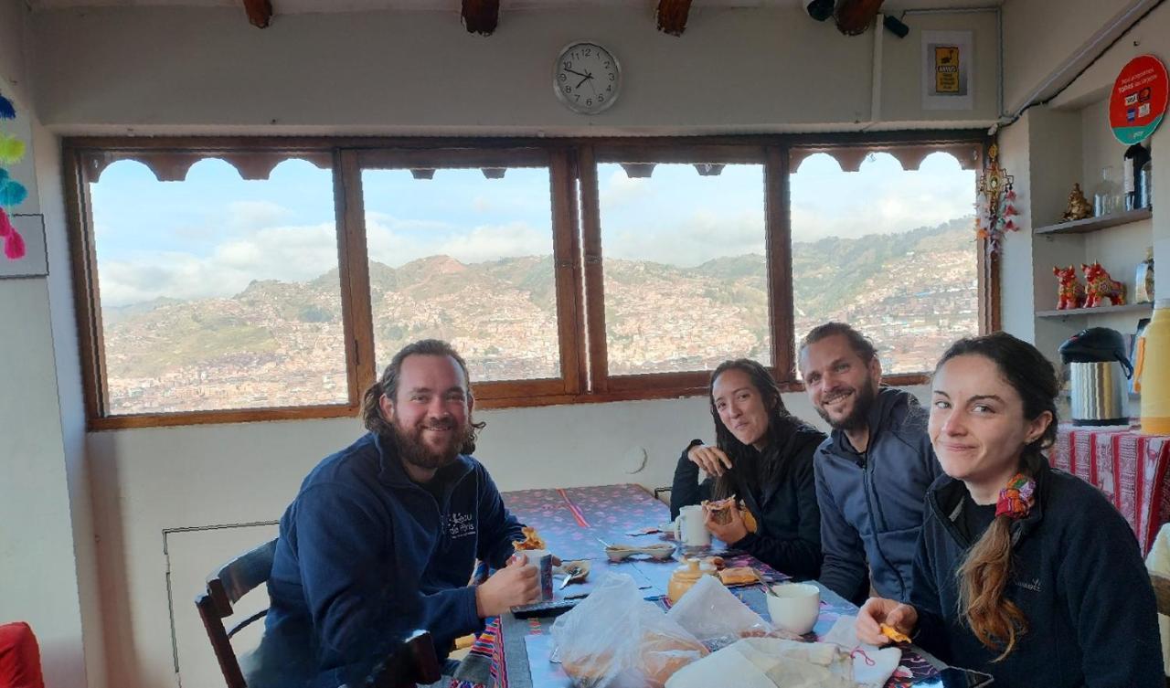 Black Sheep Hostel Cuzco Exterior photo